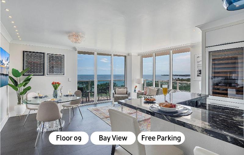 Miami Vacation Rentals Coconut Grove image