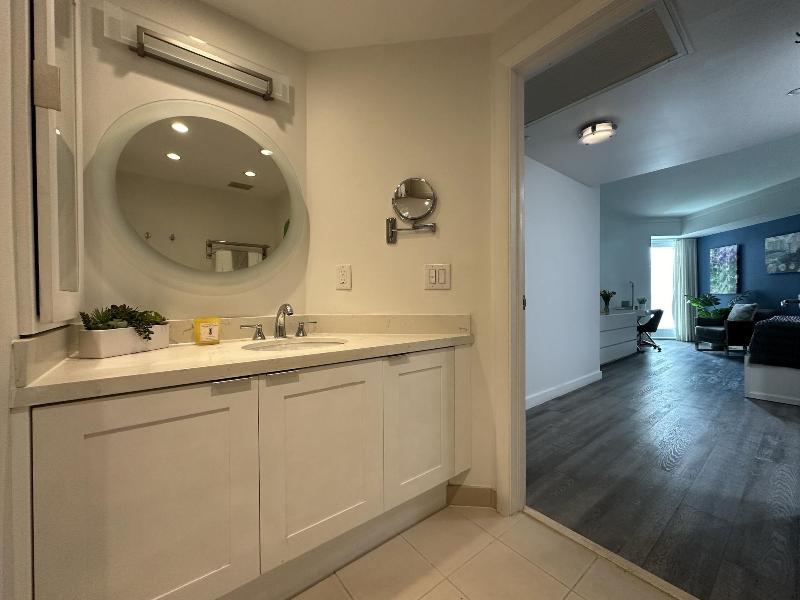Miami Vacation Rentals Coconut Grove image