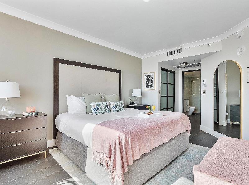 Miami Vacation Rentals Coconut Grove image