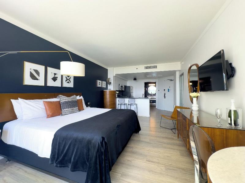 Miami Vacation Rentals Coconut Grove image