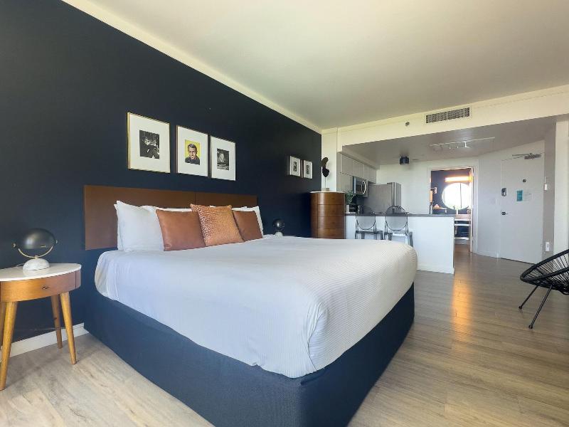 Miami Vacation Rentals Coconut Grove image