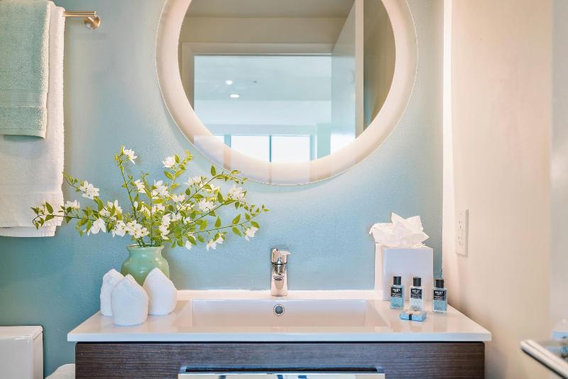 Miami Vacation Rentals Coconut Grove image