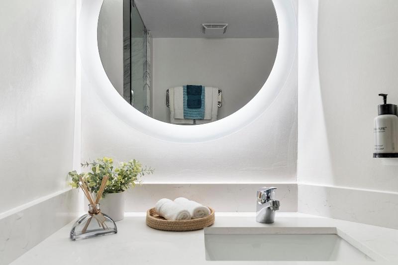 Miami Vacation Rentals Coconut Grove image