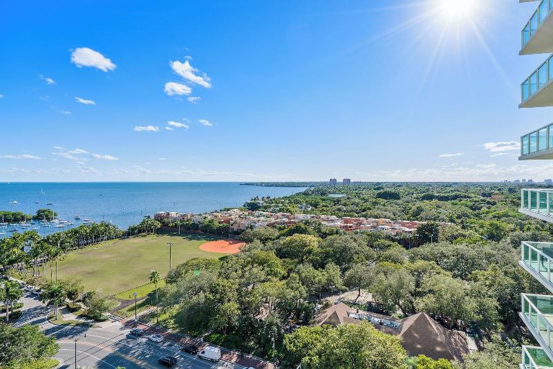 Miami Vacation Rentals Coconut Grove image
