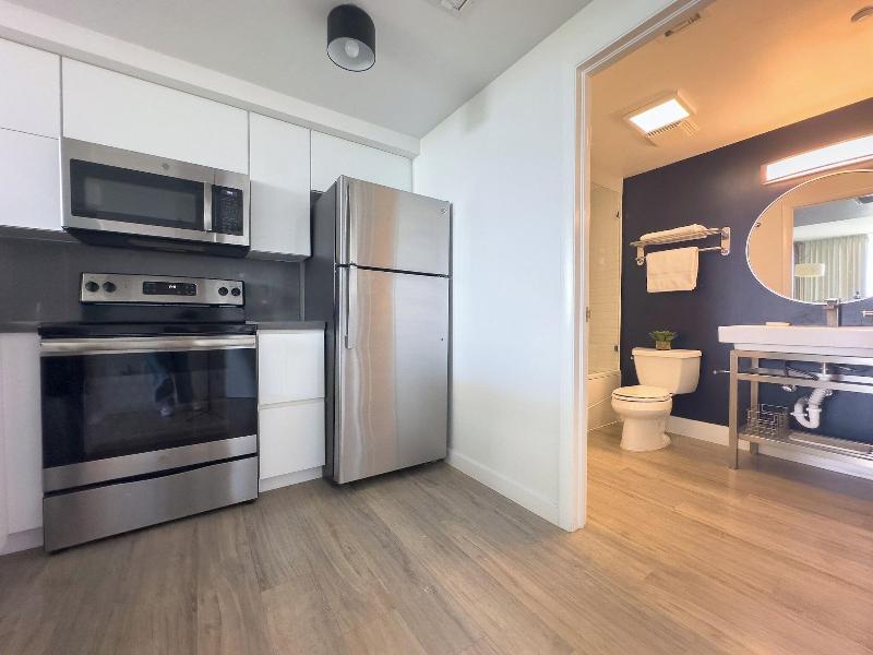 Miami Vacation Rentals Coconut Grove image