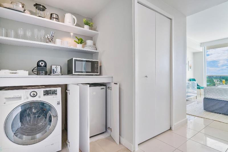 Miami Vacation Rentals Coconut Grove image