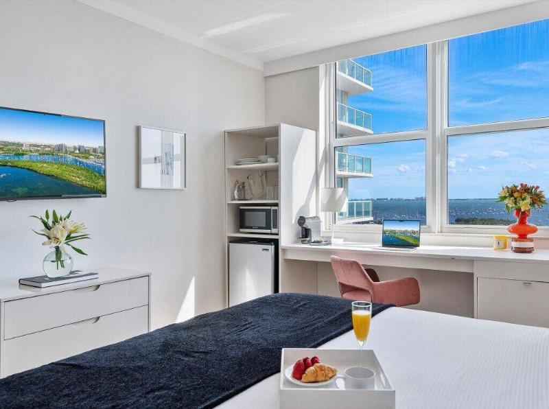 Miami Vacation Rentals Coconut Grove image