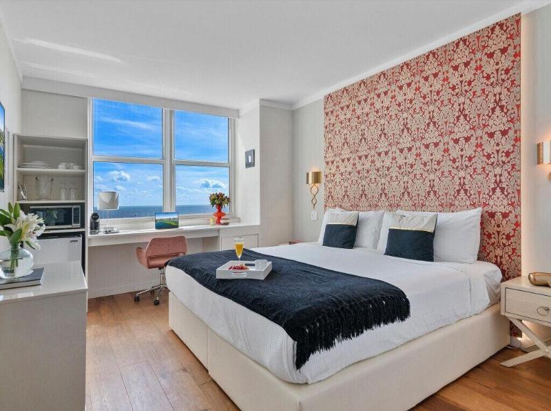 Miami Vacation Rentals Coconut Grove image