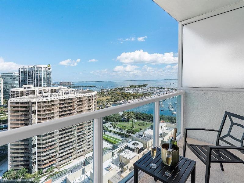 Miami Vacation Rentals Coconut Grove image