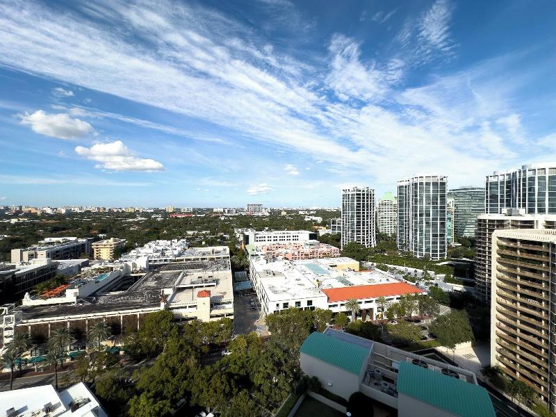 Miami Vacation Rentals Coconut Grove image