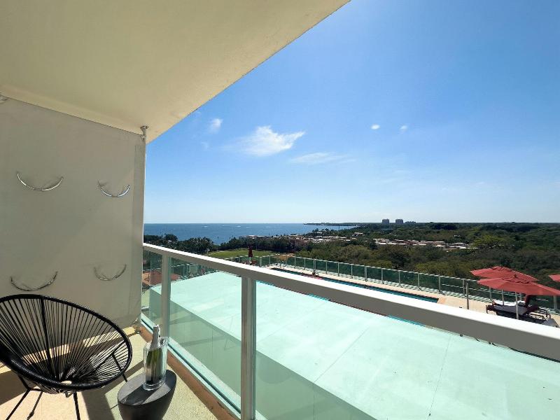 Miami Vacation Rentals Coconut Grove image