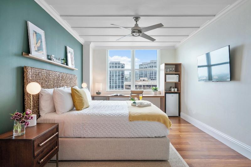 Miami Vacation Rentals Coconut Grove image