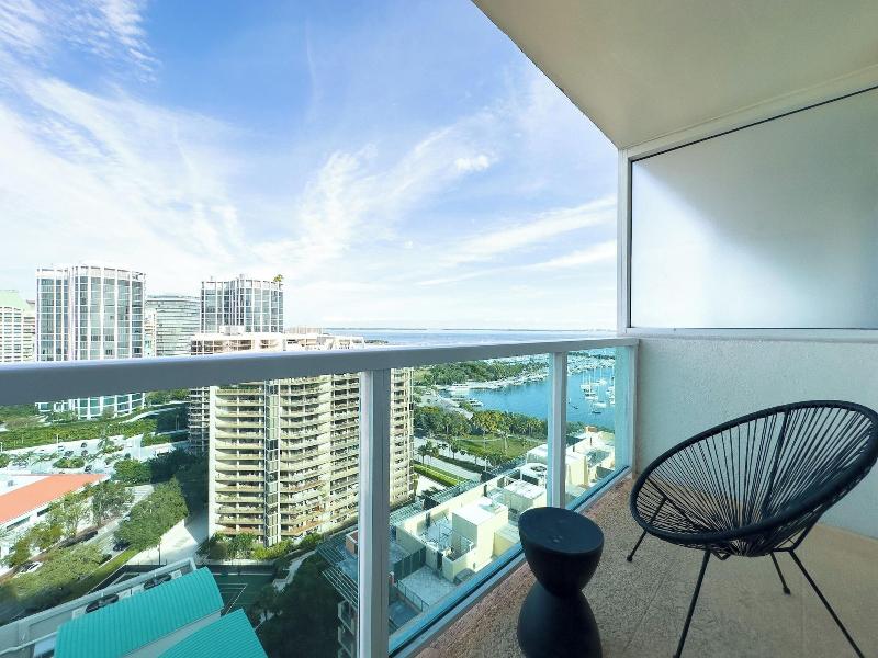 Miami Vacation Rentals Coconut Grove image