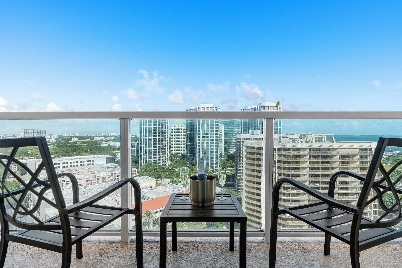 Miami Vacation Rentals Coconut Grove image