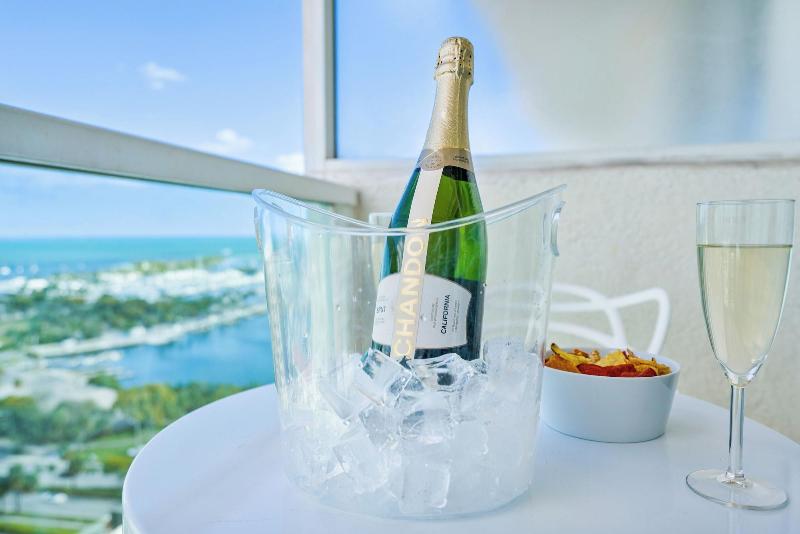 Miami Vacation Rentals Coconut Grove image