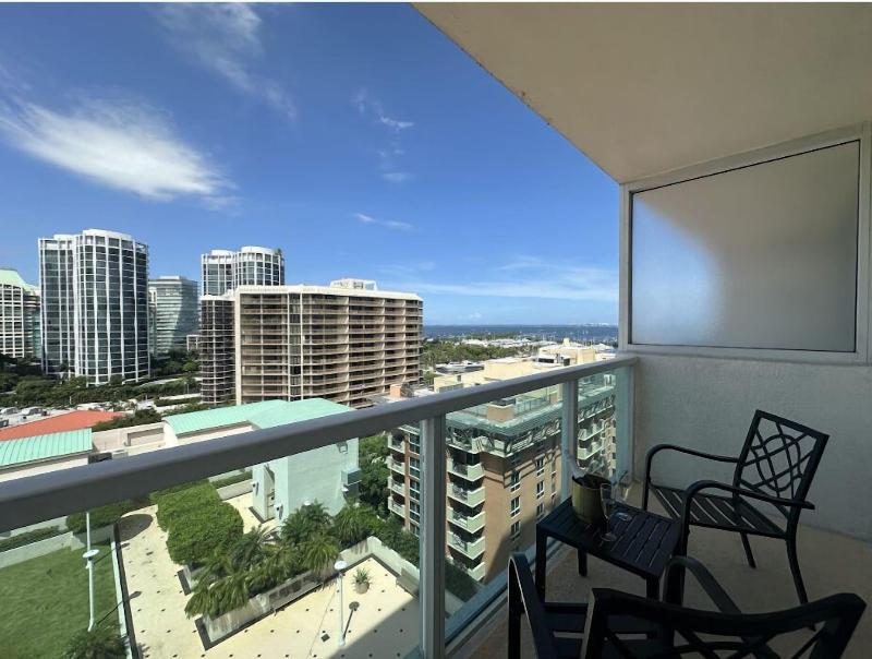 Miami Vacation Rentals Coconut Grove image