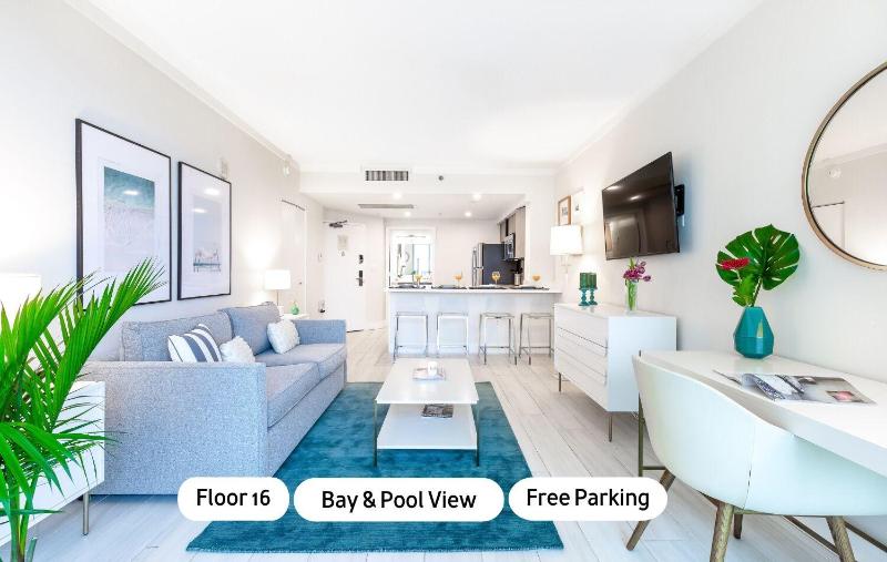 Miami Vacation Rentals Coconut Grove image