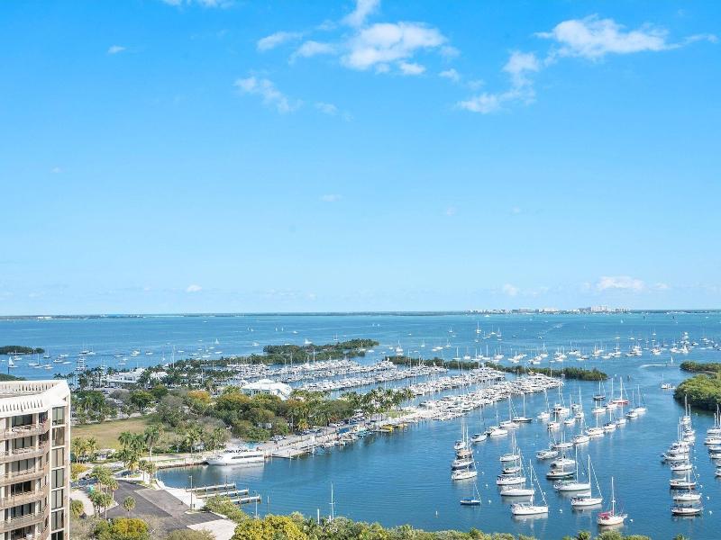 Miami Vacation Rentals Coconut Grove image