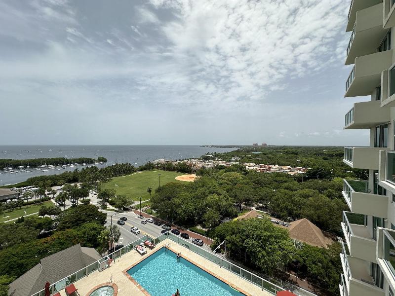 Miami Vacation Rentals Coconut Grove image