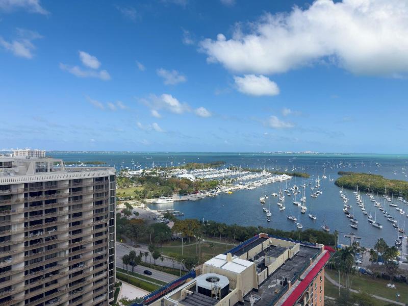 Miami Vacation Rentals Coconut Grove image