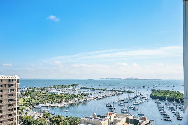 Miami Vacation Rentals Coconut Grove image