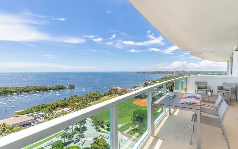 Miami Vacation Rentals Coconut Grove image