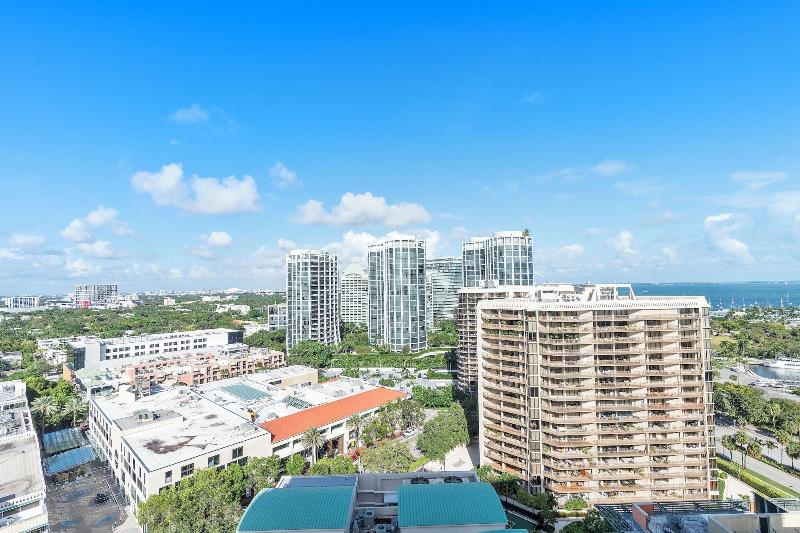 Miami Vacation Rentals Coconut Grove image