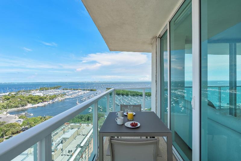 Miami Vacation Rentals Coconut Grove image