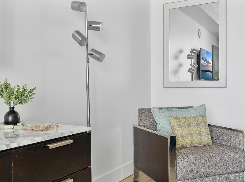 Miami Vacation Rentals Coconut Grove image
