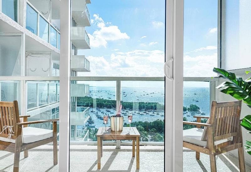 Miami Vacation Rentals Coconut Grove image