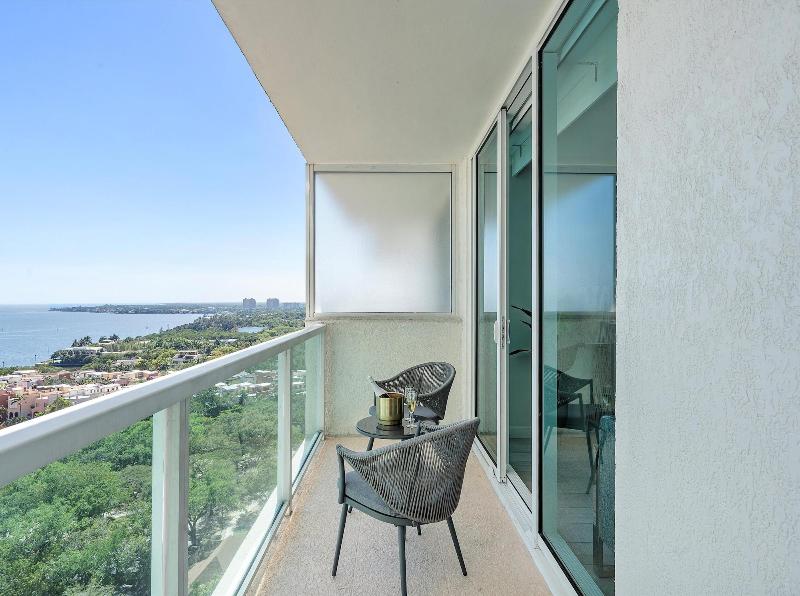 Miami Vacation Rentals Coconut Grove image