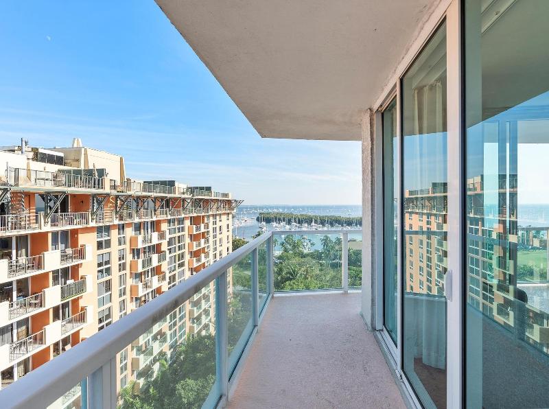 Miami Vacation Rentals Coconut Grove image