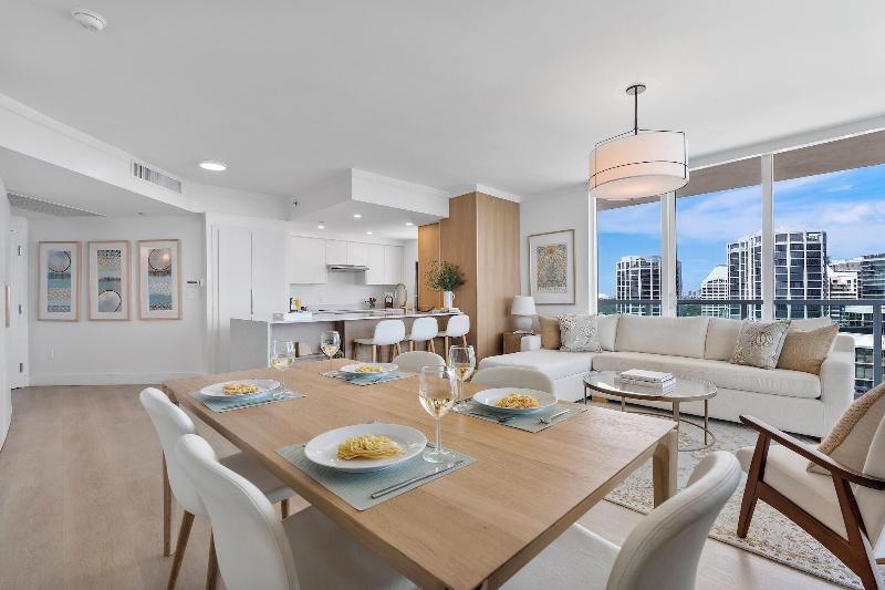 Miami Vacation Rentals Coconut Grove image