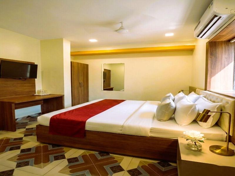 Hotel Jodiya Near Cst image