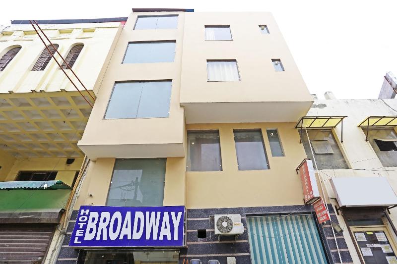Hotel Broadway image