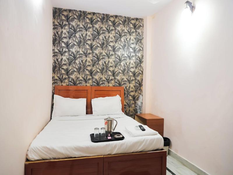 Roomshala 126 Mannat Inn image