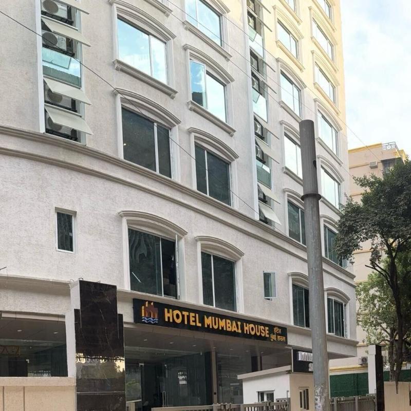 Hotel Mumbai House Malad image