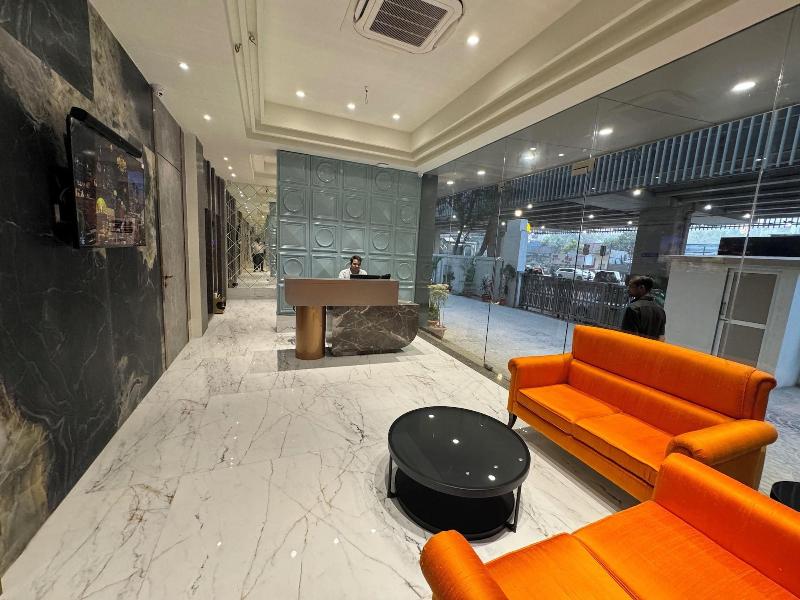 Hotel Mumbai House Malad image