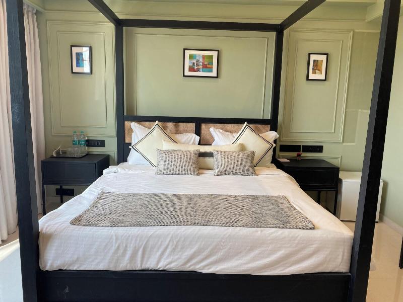 Hotel Mumbai House Malad image