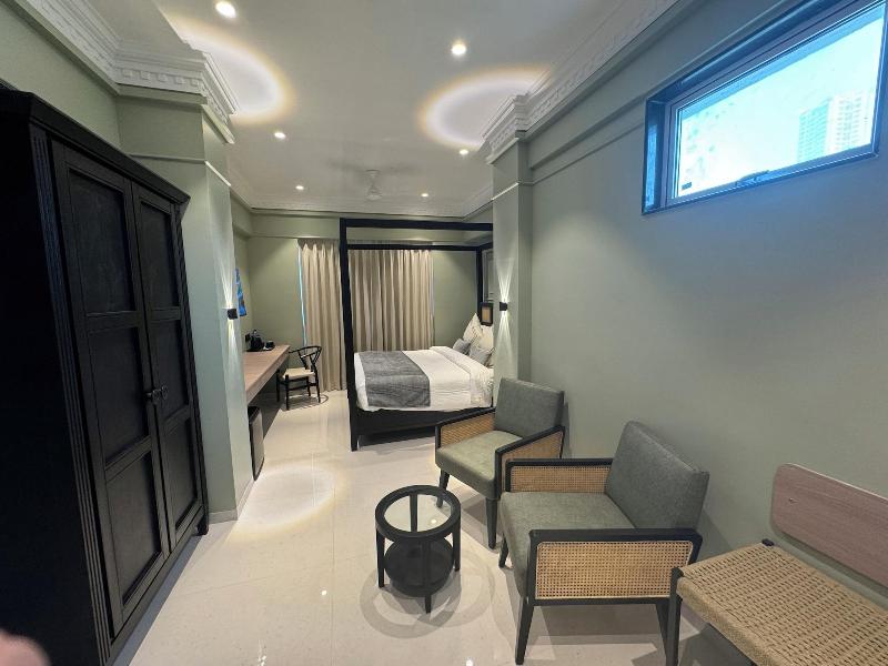 Hotel Mumbai House Malad image