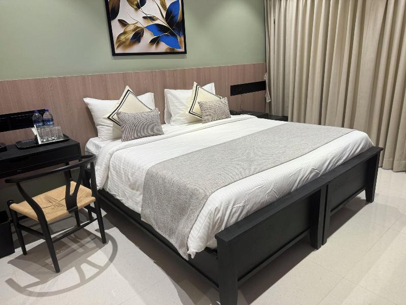 Hotel Mumbai House Malad image