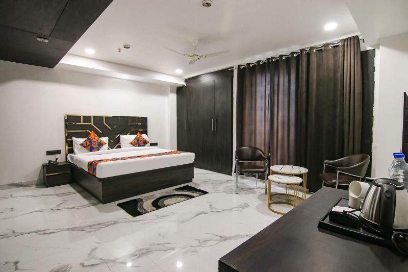 Fabhotel Greysky — main photo