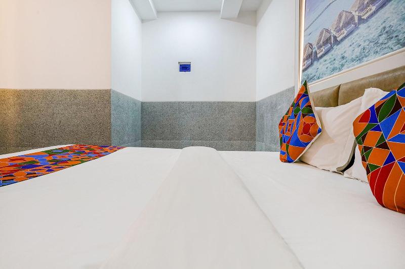 Fabexpress Ashoka Inn image