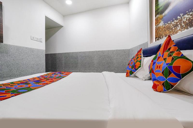 Fabexpress Ashoka Inn image