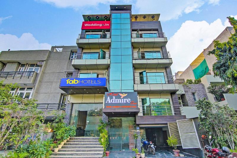 Fabhotel Admire Suites image