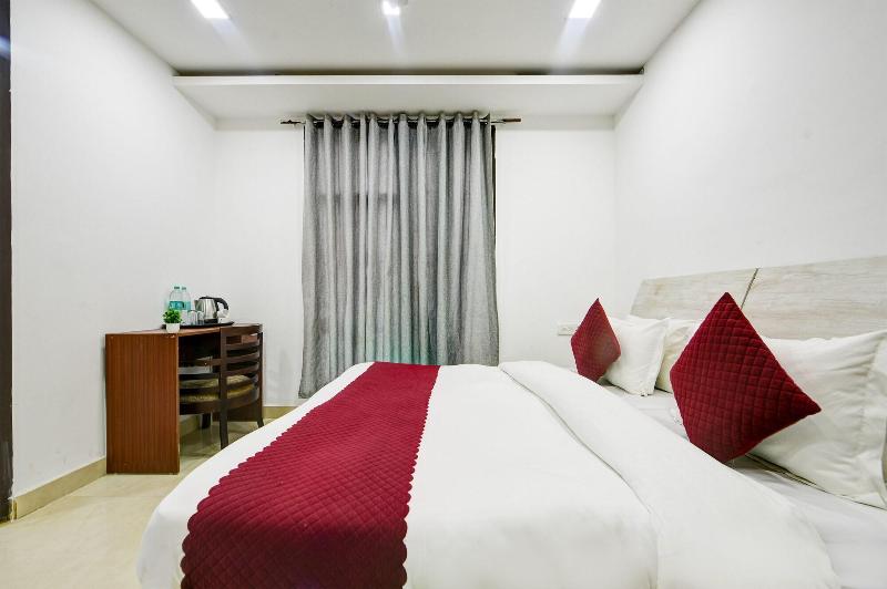 Hotel Prime By The Premium Villa image