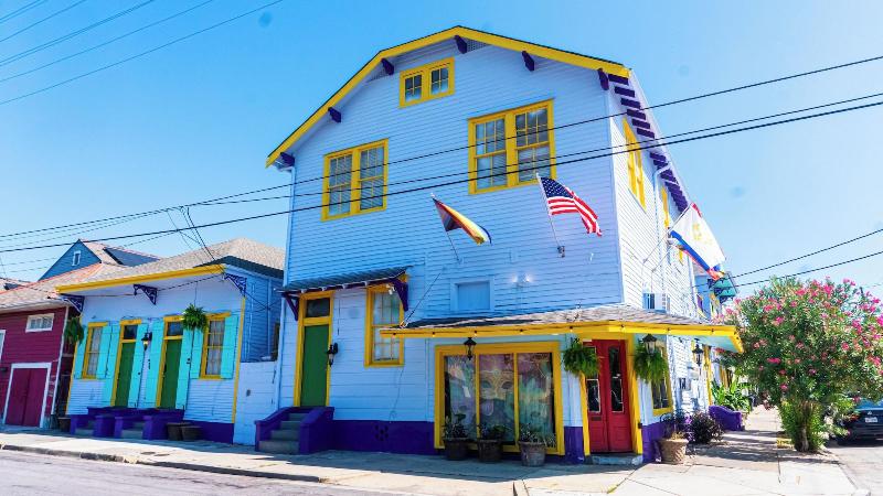 Historic Mardi Gras Inn image