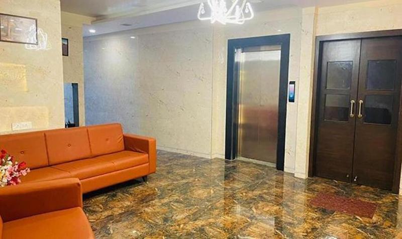 Fabhotel Vertigo Suite image