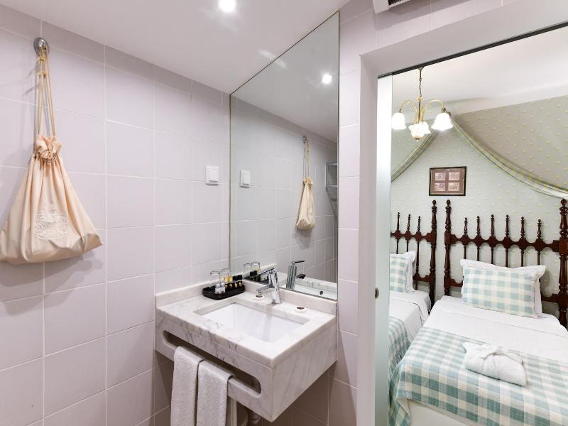 Casa De Sao Mamede Hotel image