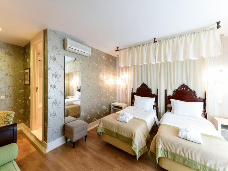 Casa De Sao Mamede Hotel image
